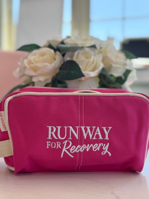 Runway Dopp Kit